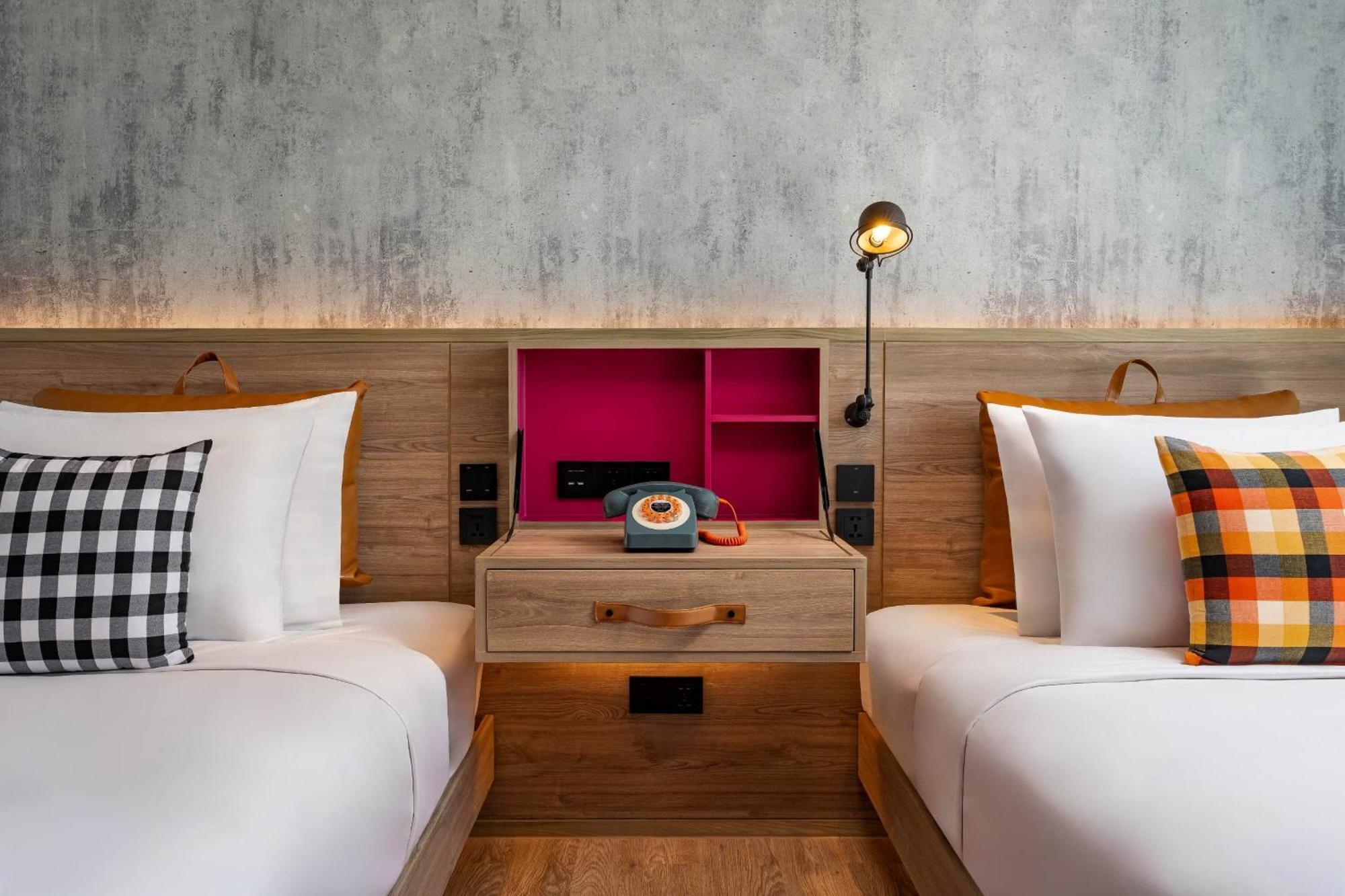 Moxy Bangkok Ratchaprasong Hotel Екстериор снимка