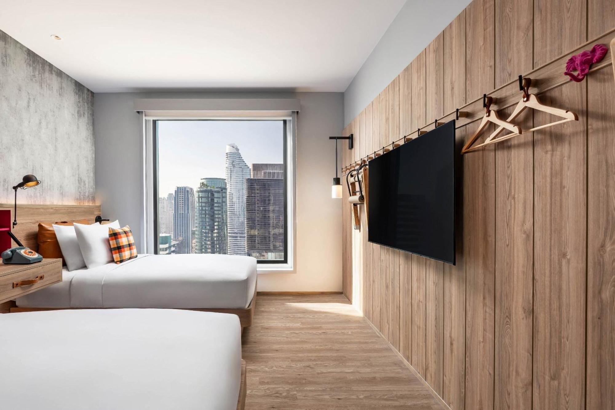 Moxy Bangkok Ratchaprasong Hotel Екстериор снимка